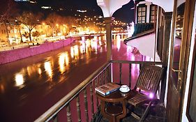 Uluhan Hotel