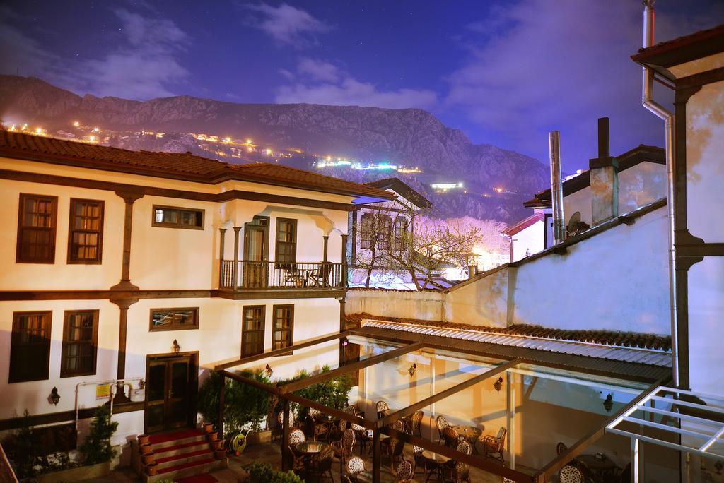 Uluhan Hotel Amasya Exterior photo