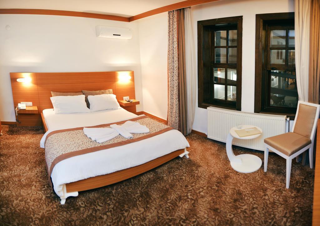 Uluhan Hotel Amasya Exterior photo