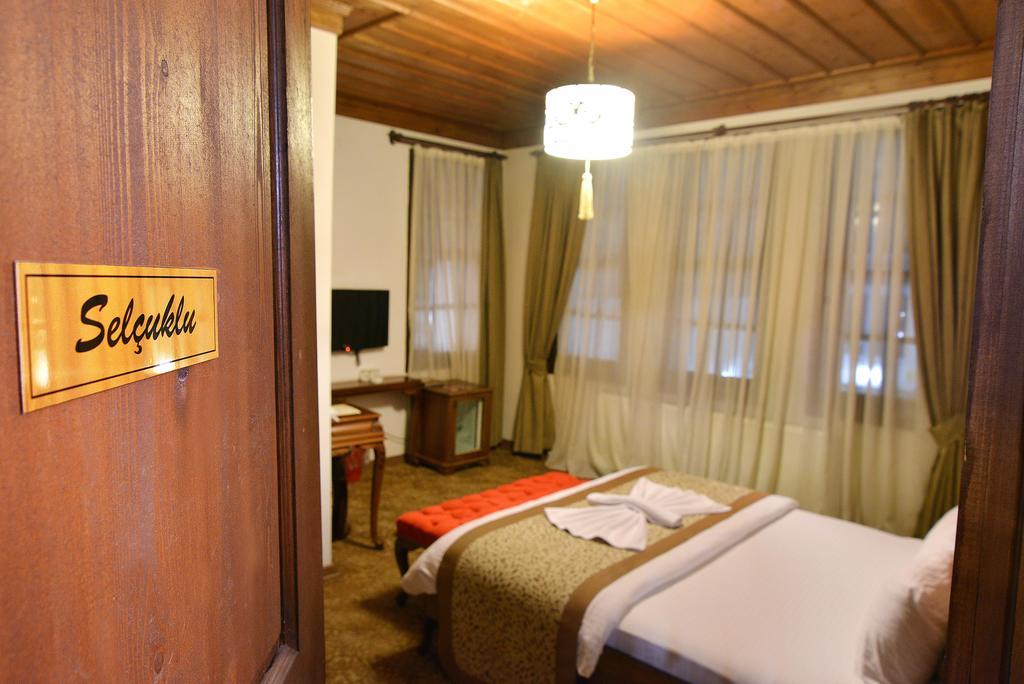Uluhan Hotel Amasya Exterior photo