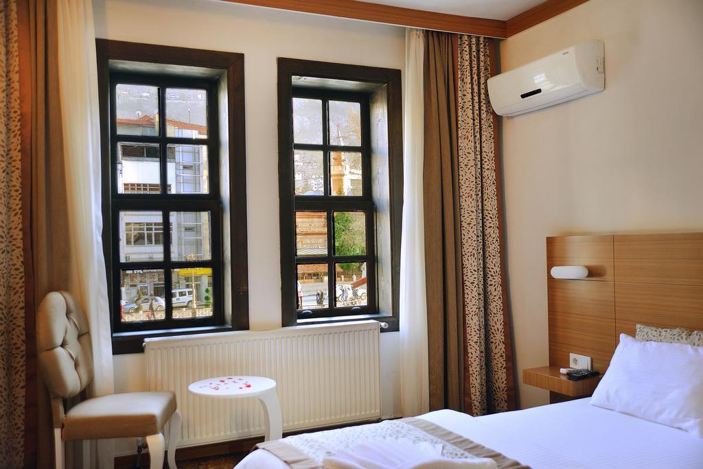 Uluhan Hotel Amasya Exterior photo