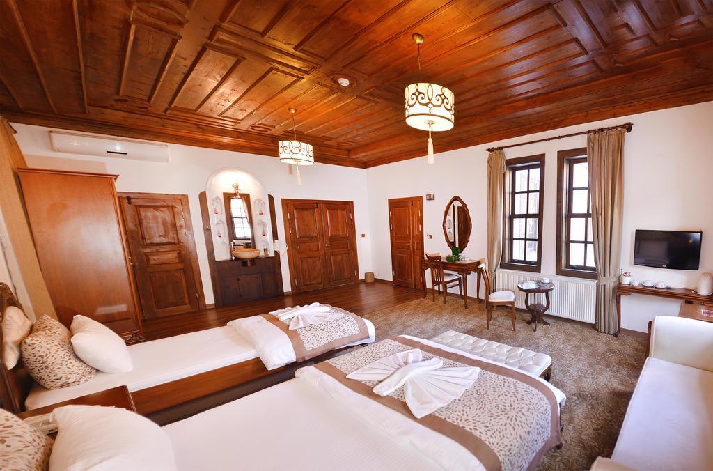 Uluhan Hotel Amasya Exterior photo